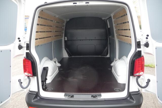 Volkswagen TRANSPORTER 2.0 TDI L2H1 28 Comfortline Autm, lang deurtjes