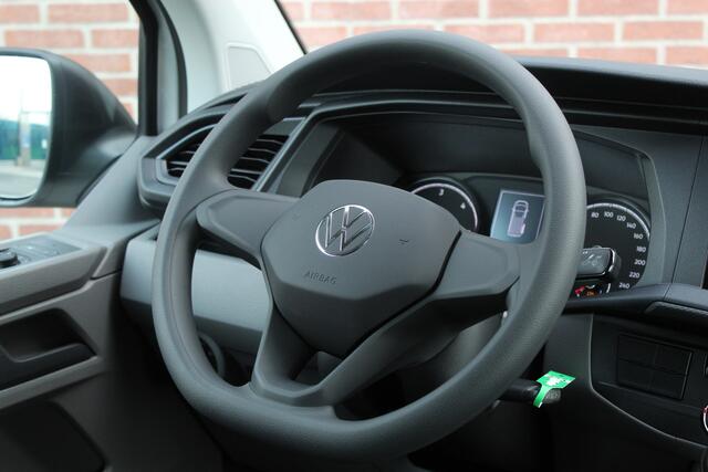 Volkswagen TRANSPORTER T6.1 2.0 TDI 150PK L2 |AIRCO|SENSOREN.ACHTER|
