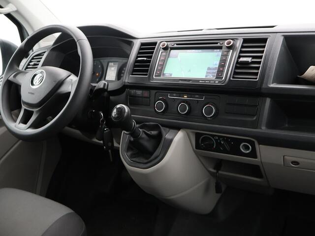 Volkswagen TRANSPORTER Kombi 2.0 TDI 150 PK L2H1 9-PERSOONS INCL. BTW EN BPM - EURO 6
