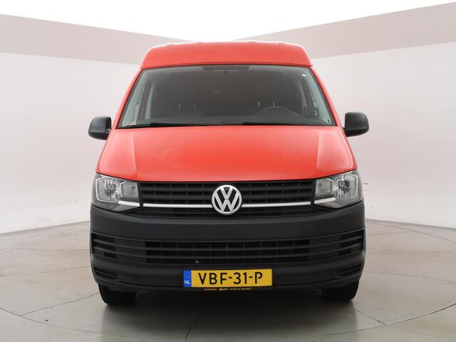 Volkswagen TRANSPORTER 2.0 TSI 150 PK BENZINE L2H2 + 2500 KG TREKHAAK | 2 SCHUIFDEUREN | NAVIGATIE | CAMERA