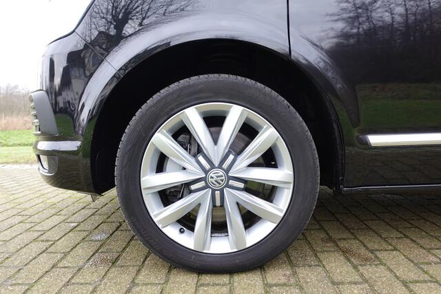 Volkswagen TRANSPORTER Multivan 2.0 TDI L1H1 4Motion Highline | DSG | Schuifdak | Led | Full Option | 7 persoons |