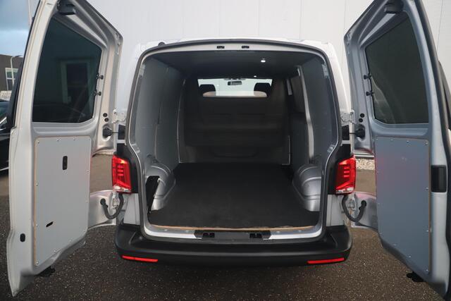 Volkswagen TRANSPORTER 2.0 TDI L1H1 110PK Carplay Android Navigatie Airco Schuifdeur Achterdeuren Sidebars