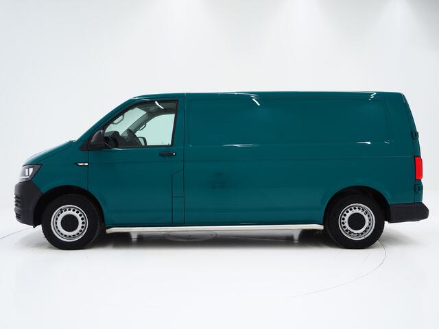 Volkswagen TRANSPORTER 2.0 TDI L2H1 | Cruise | Trekhaak | Airco | Inrichting