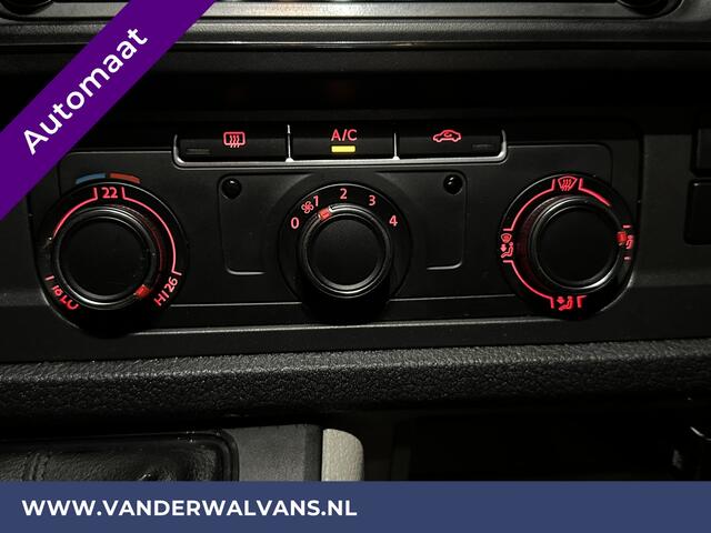 Volkswagen TRANSPORTER 2.0 TDI 150pk Automaat **BPM VRIJ voor de Ondernemer** L2H1 inrichting Euro6 Airco | Navigatie Camera, 2500kg trekhaak, Cruisecontrol, Parkeersensoren, Verwarmde voorruit, Achterklep, LM velgen