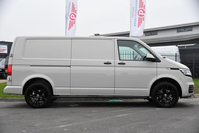 Volkswagen TRANSPORTER 2.0 TDI L2H1 30 Bulli Edition Camera, Cruise, Carplay, LED, Automaat, Sensoren, Multimedia, UNIEK!