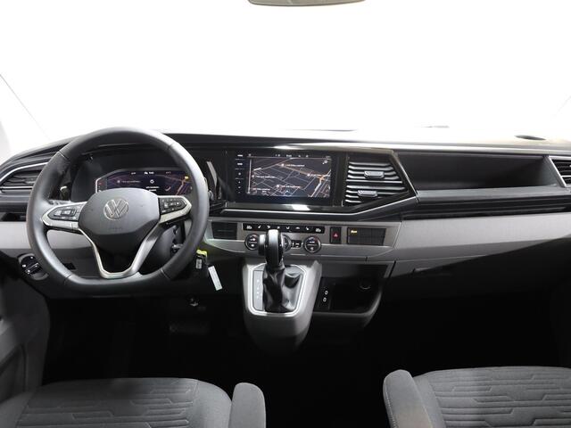 Volkswagen TRANSPORTER 2.0 TDI L2H1 32 DC Bulli 204PK DSG (Automaat) | Luxe Caravelle uitvoering | 2 schuifdeuren | Digitale cockpit | 20 "LM velgen | Automatische airco |