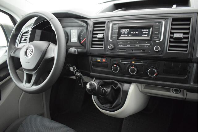 Volkswagen TRANSPORTER 2.0 TDI 102pk L2H1 DC Comfortline 6Pers. Trekhaak Cruise Control