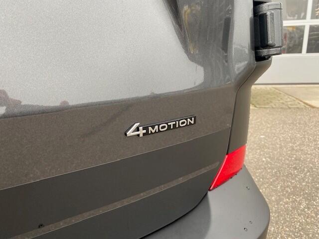 Volkswagen TRANSPORTER 30 2.0 TDI 170PK Pan Americana 4-Motion AUTOMAAT, BPM VRIJ, Navigatie , Trekhaak