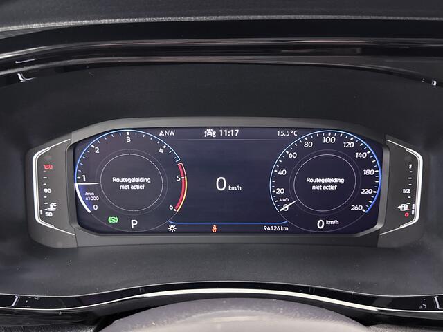 Volkswagen TRANSPORTER 2.0 TDI L2H1 Bulli 199PK 28 4Motion Virtual-cockpit Trekhaak Navigatie Achteruitrijcamera Betimmering Cruise Control