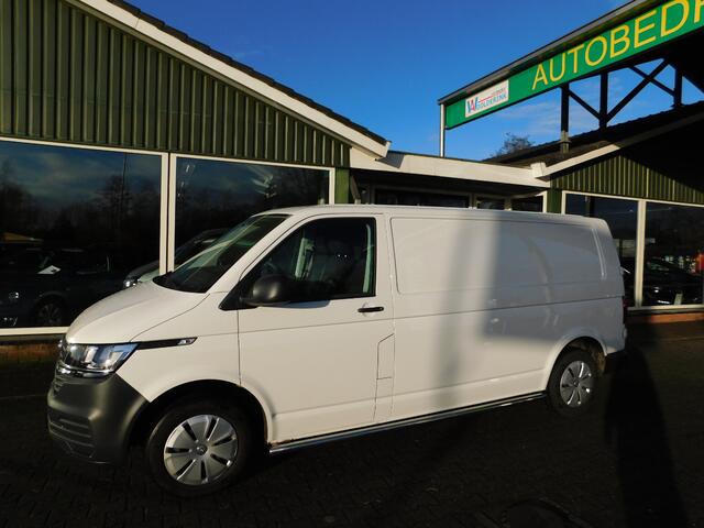 Volkswagen TRANSPORTER 2.0TDI L2H1 110PK! All-in Prijs! Trekhaak! Carplay