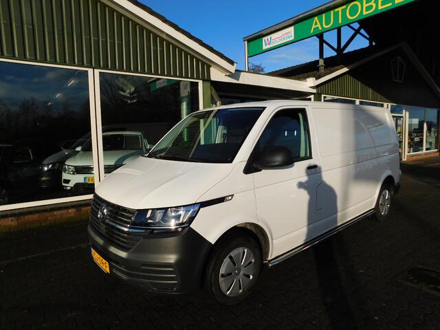 Volkswagen TRANSPORTER 2.0TDI L2H1 110PK! All-in Prijs! Trekhaak! Carplay