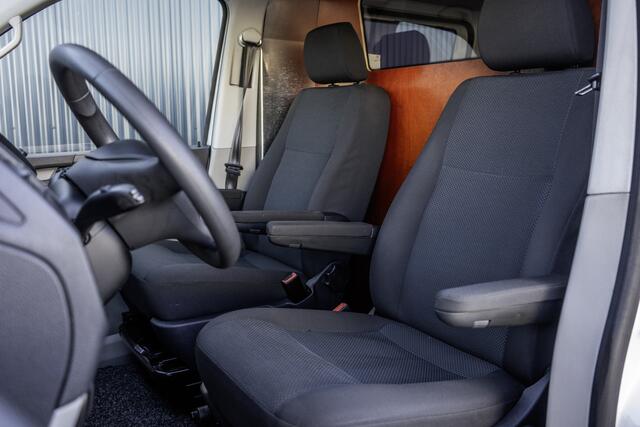 Volkswagen TRANSPORTER T6 2.0 TDI L2H1 | Automaat | 150 PK | Euro 6 | Cruise | Carplay | Airco