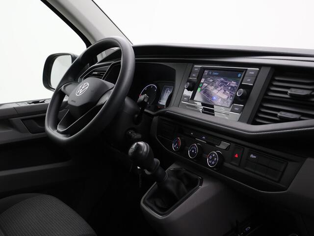 Volkswagen TRANSPORTER T6.1 2.0 TDI L1H1 DEEP BLACK PEARL + APPLE CARPLAY | TREKHAAK