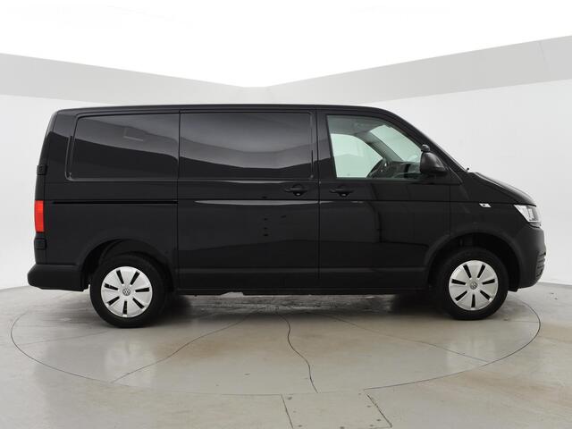 Volkswagen TRANSPORTER T6.1 2.0 TDI L1H1 DEEP BLACK PEARL + APPLE CARPLAY | TREKHAAK