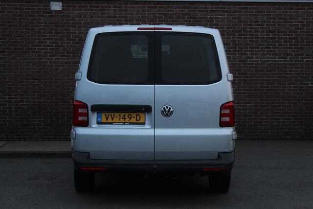 Volkswagen TRANSPORTER 2.0 TDI 140PK L2H2 |TREKHAAK|AIRCO|ACHTERDEUREN