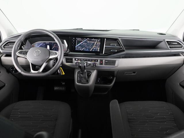 Volkswagen TRANSPORTER 2.0 TDI L2H1 32 DC Bulli 204PK DSG (Automaat) | Luxe Caravelle uitvoering | 2 schuifdeuren | Digitale cockpit | 20 "LM velgen | Automatische airco |