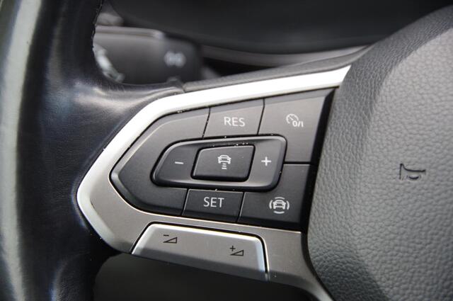 Volkswagen TRANSPORTER 2.0 TDI L2 4MOTION BULLI, 150PK AUT. LED, LEDER, ACC, DIGITAL COCKPIT, CAMERA, NAVI, AIRCO, STOELVERWARMING