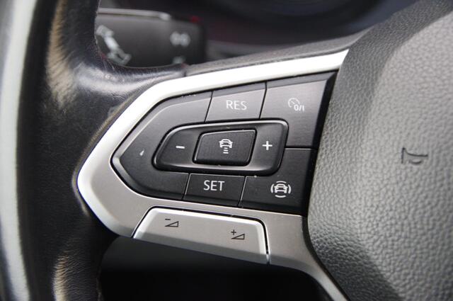 Volkswagen TRANSPORTER 2.0 TDI L2 150PK AUT-7, ADAPT. CRUISE, TREKHAAK, CAMERA, NAVI, APPLE CARPLAY/ANDROID AUTO, AIRCO