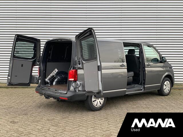 Volkswagen TRANSPORTER 2.0TDI L2H1 DC Dubbel Cabine Airco 12V Trekhaak Sensoren Voorruit-Verwarming Cruise Passagiersstoel DIN Start/Stop Laadruimtebekleding