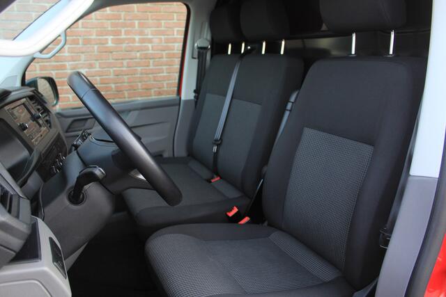 Volkswagen TRANSPORTER 2.0 TDI 150PK L2H1 |CRUISE|MULIT.STUUR|STOELVERWARMING|ACHTERCAMERA|APPCONNECT|