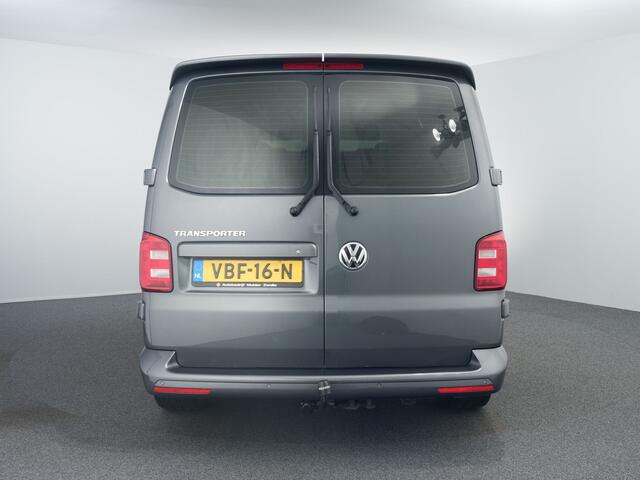 Volkswagen TRANSPORTER 2.0 TDI L2H3 Highline | Led | Dubbele cabine | Carplay | 20inch | Verlaagd | ACC |