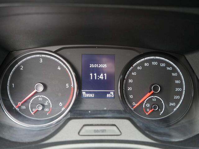Volkswagen TRANSPORTER 2.0 TDI L1H1 26 Economy Business