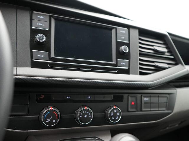 Volkswagen TRANSPORTER 2.0 TDI L1H1 26 Economy Business
