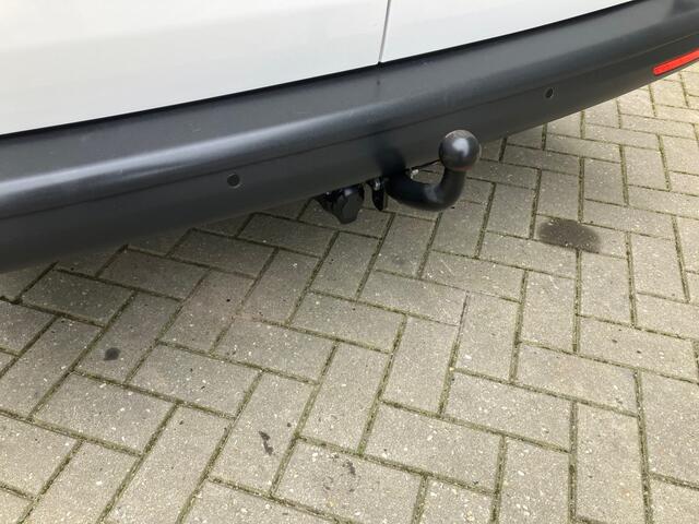 Volkswagen TRANSPORTER 2.0 TDI 110 PK L1H1 28