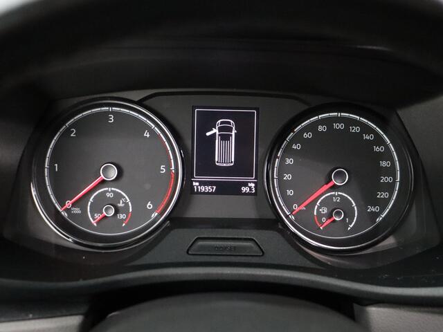Volkswagen TRANSPORTER 2.0TDI 150PK Lang DSG Automaat Achterdeuren | Navigatie | Camera | 3-Persoons | 2500Kg Trekhaak