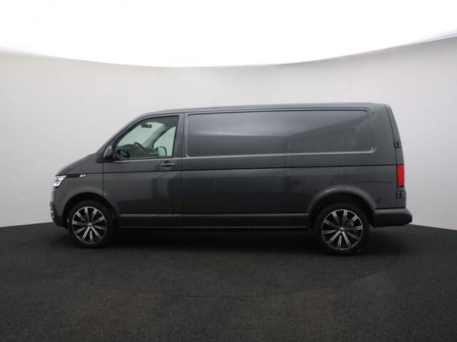 Volkswagen TRANSPORTER Bestelwagen T 6.1 2.0 TDI 150pk DSG L2H1 LED Koplampen | Camera | Navigatie | DigitalCockpit | AdaptiveCruise