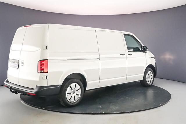 Volkswagen TRANSPORTER Bestelwagen T6.1 2.0 TDI 150PK L2H1 Parkeersensoren voor & achter | DAB+ | Bluetooth | Airco | Betimmering | Bijrijdersbank
