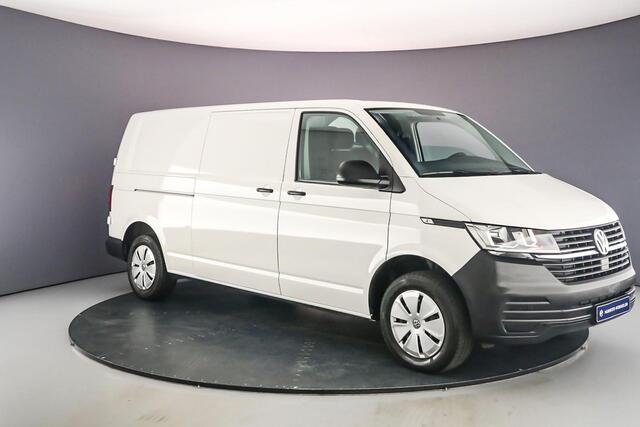 Volkswagen TRANSPORTER Bestelwagen T6.1 2.0 TDI 150PK L2H1 Parkeersensoren voor & achter | DAB+ | Bluetooth | Airco | Betimmering | Bijrijdersbank