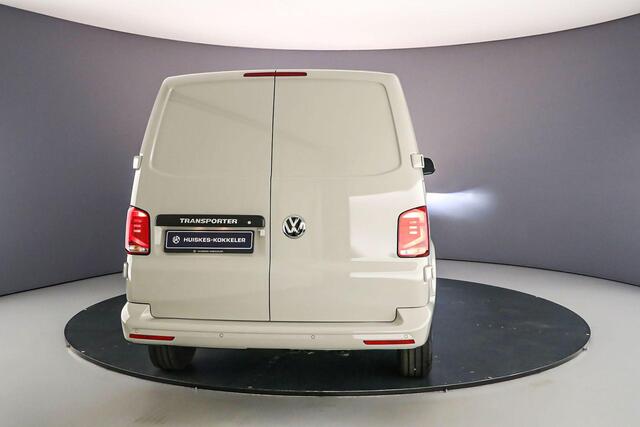 Volkswagen TRANSPORTER Bestelwagen 2.0 TDI 150pk DSG L2H1 LED Koplampen | Navigatie | Cruise Control