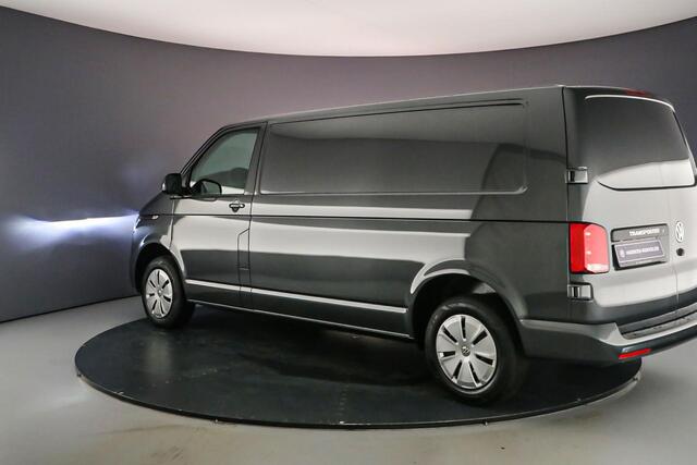 Volkswagen TRANSPORTER Bestelauto 2.0 TDI 150PK DSG L2H1 28 Navigatie | Camera | Digitaal dashboard | Adaptieve cruisecontrol |