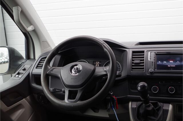 Volkswagen TRANSPORTER 2.0 TDI L1H1 > trekhaak/imperiaal/cruise control/navigatie...