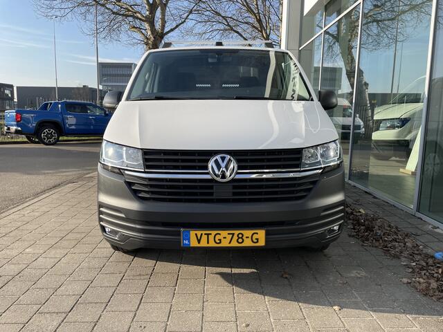 Volkswagen TRANSPORTER 2.0 TDI L1 150 Pk Auto | PDC | App Connect