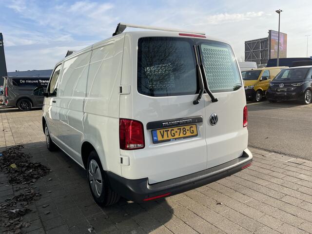Volkswagen TRANSPORTER 2.0 TDI L1 150 Pk Auto | PDC | App Connect