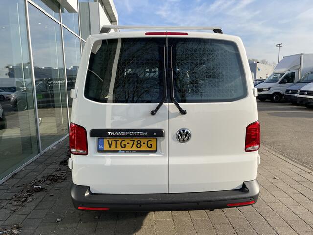 Volkswagen TRANSPORTER 2.0 TDI L1 150 Pk Auto | PDC | App Connect