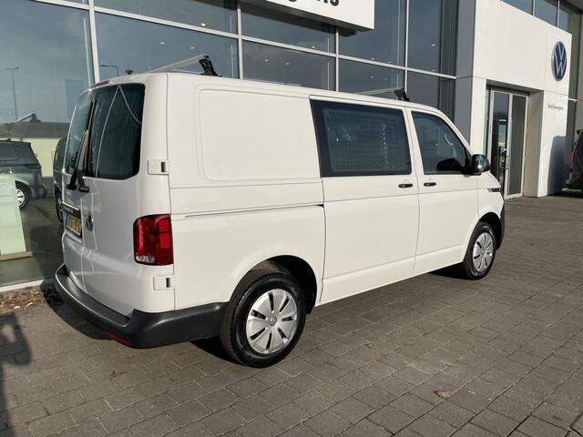 Volkswagen TRANSPORTER 2.0 TDI L1 150 Pk Auto | PDC | App Connect