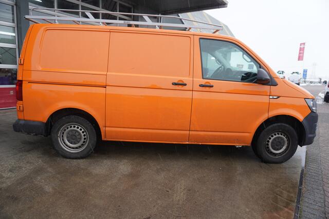 Volkswagen TRANSPORTER 2.0 TDI L1H1 Trendline nr. V139 | Airco | Navi | Cruise | Trekhaak