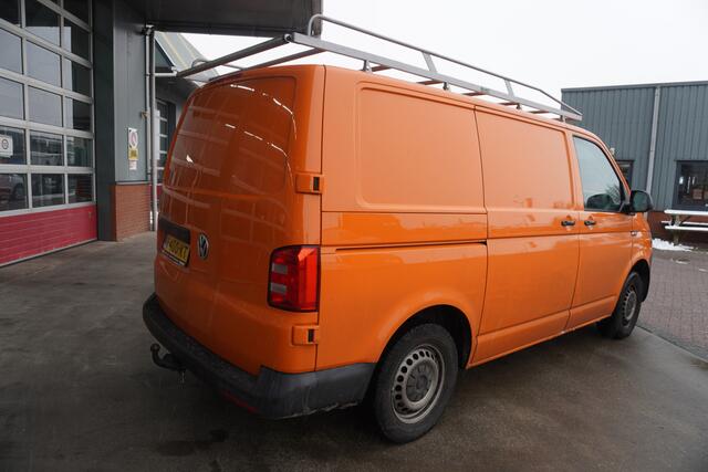 Volkswagen TRANSPORTER 2.0 TDI L1H1 Trendline nr. V139 | Airco | Navi | Cruise | Trekhaak