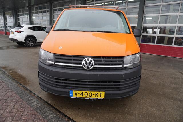 Volkswagen TRANSPORTER 2.0 TDI L1H1 Trendline nr. V139 | Airco | Navi | Cruise | Trekhaak