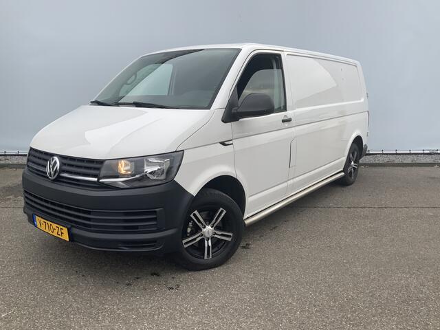 Volkswagen TRANSPORTER 2.0 TDI L2H1 Airco Navi Trekhaak 2200 kg 3 Zits Alu Velg Euro 6