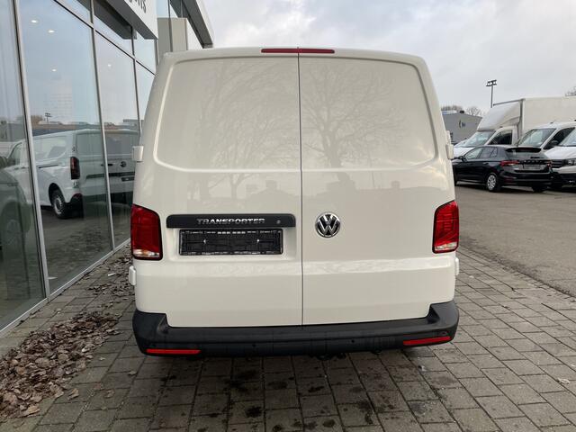 Volkswagen TRANSPORTER 2.0 TDI L2H1 30 | 150 Pk | PDC | App connect