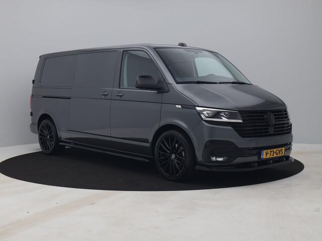 Volkswagen TRANSPORTER 2.0 TDI 150PK | BPM VRIJ | DSG-7 L2H1 28 Highline | BLACK | LEDER | 20" | TREKHAAK | LED