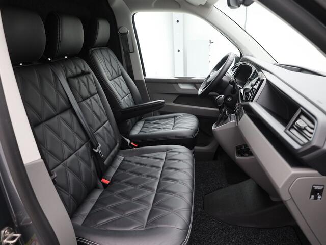 Volkswagen TRANSPORTER 2.0 TDI 150PK | BPM VRIJ | DSG-7 L2H1 28 Highline | BLACK | LEDER | 20" | TREKHAAK | LED