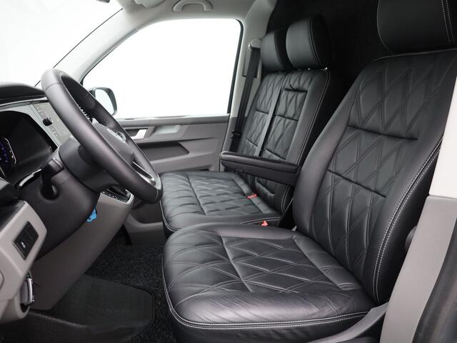 Volkswagen TRANSPORTER 2.0 TDI 150PK | BPM VRIJ | DSG-7 L2H1 28 Highline | BLACK | LEDER | 20" | TREKHAAK | LED
