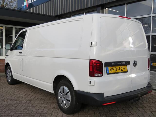 Volkswagen TRANSPORTER T6.1 2.0 TDI 110PK L2H1 28 Comfortline / Navi / Bank / Trekhaak