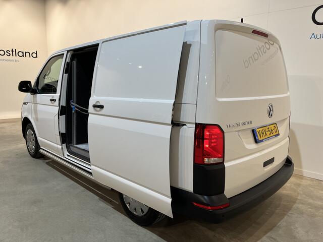 Volkswagen TRANSPORTER 2.0 TDI L1H1 Servicebus / Sortimo Inrichting / Euro 6 / Schuifdeur L + R / Airco / Cruise Control / CarPlay / PDC / Navigatie / 3-Zits