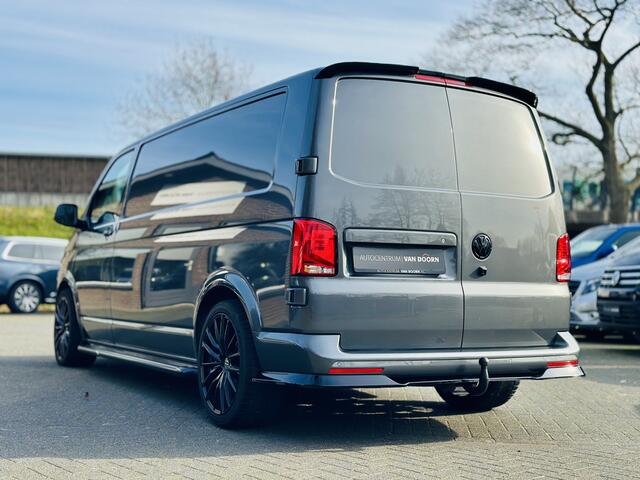 Volkswagen TRANSPORTER 2.0 TDI 150pk | DSG | Lang | DEMO | Black Edition | LED | Standkachel | Adapt. Cruise | Trekhaak | Camera | Ex BTW